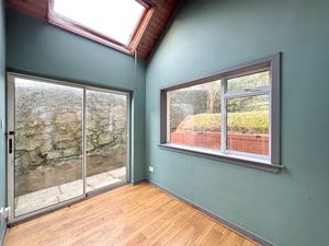 Photo 6- click for photo gallery